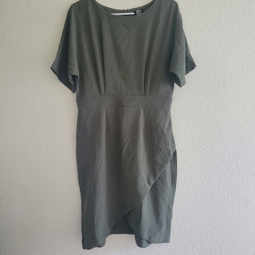 Bobeau Olive Green Mid Length Faux Wrap Dress (M) - Picture 2 of 8